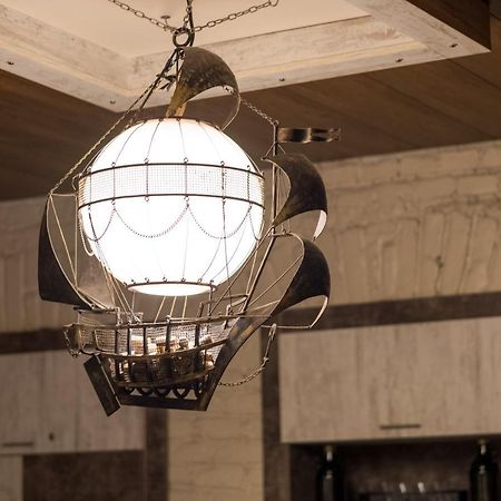 Aparthotel Victory Tbilisi ภายนอก รูปภาพ