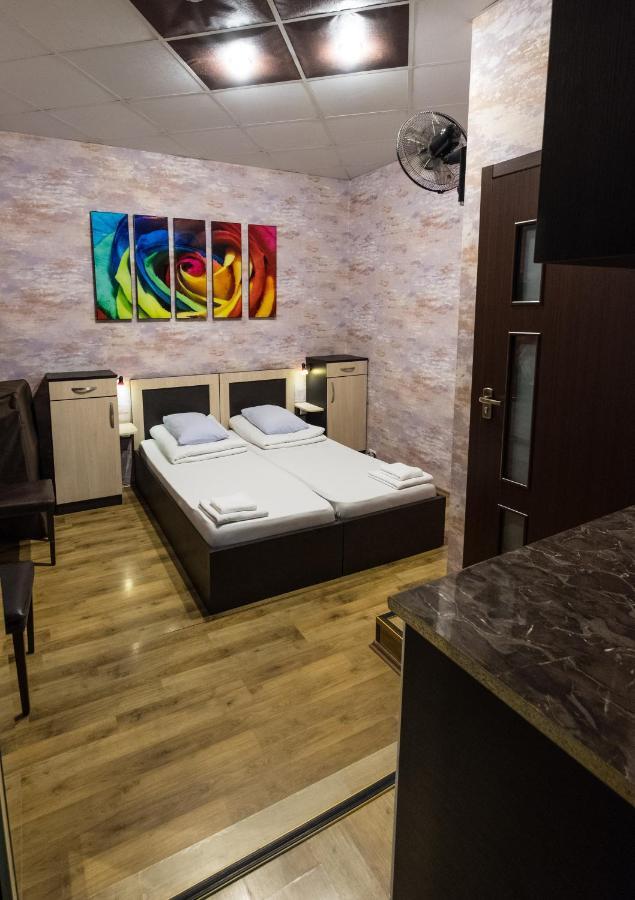 Aparthotel Victory Tbilisi ภายนอก รูปภาพ